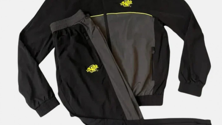 Discover the Hype Behind OfficialTrapstarStore: Streetwear Royalty