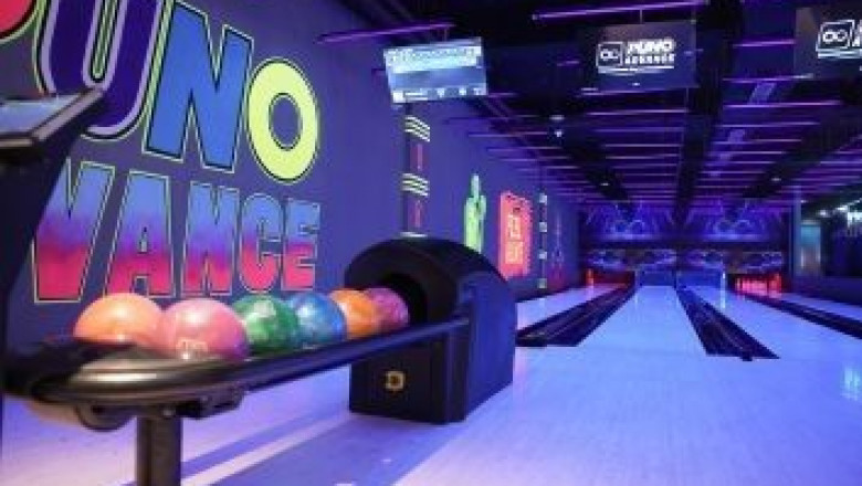 Bowling In Lucknow