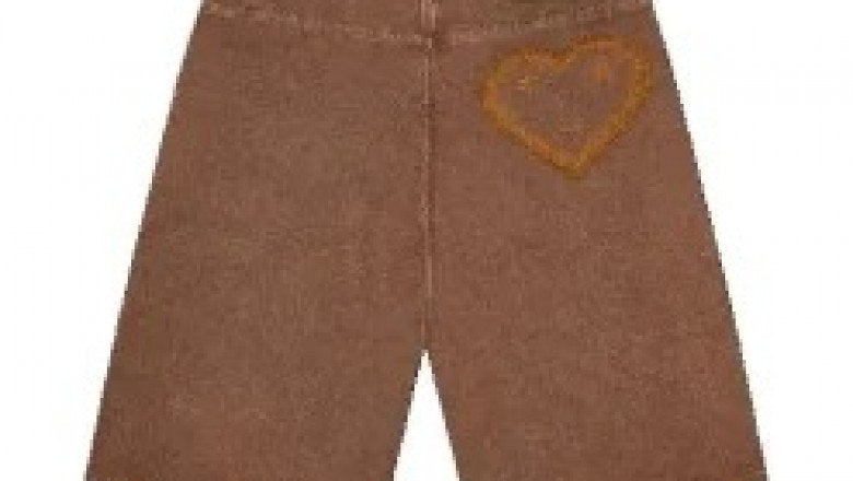 "Carsicko Shorts: Your Go-To Summer Essential for Comfort and Street Style"