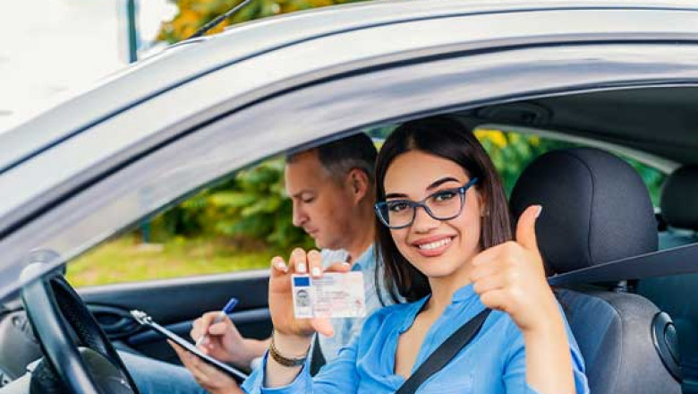 Explore the Difference Between MTO-Approved & Non-Approved Driving Schools