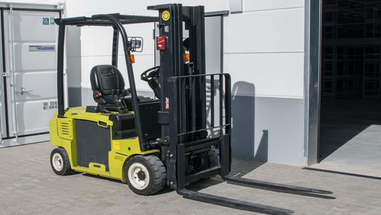 Industrial Tyres Buying Guide: 10 Factors You Shouldn't Ignore