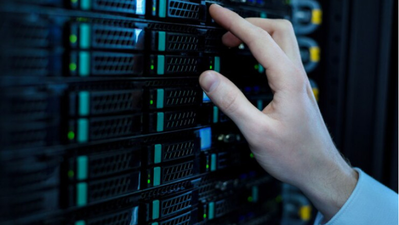 Why Are Businesses Adopting Network Storage Solutions?