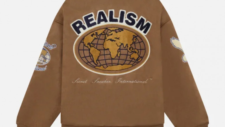 Realism Hoodie and Realism Jumper The Soul of Modern Minimalism