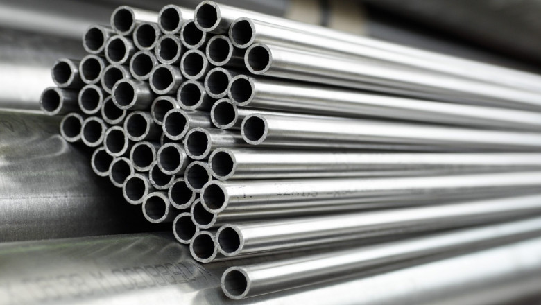 Steel Pipes and Tubes Market Analysis of Seamless vs. Welded Products