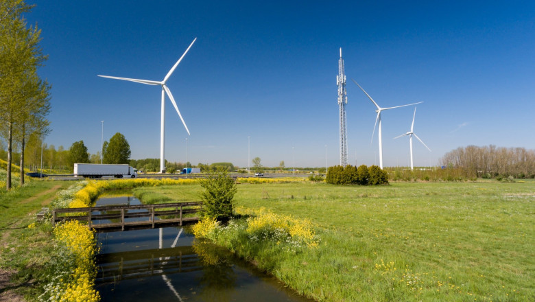 How Switching to a Greener Energy Supplier Can Help Cut Your Carbon Footprint?