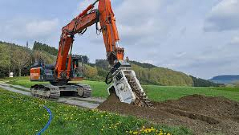 Top 5 Benefits of Using a Chain Trencher for Trenching Projects