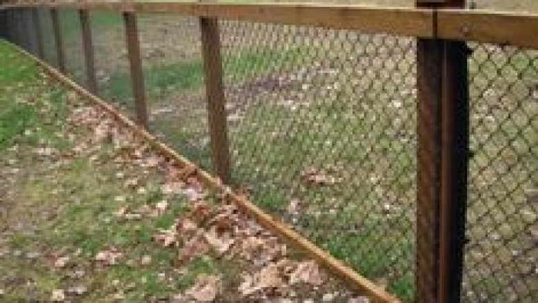 Comparing Fence Installation Quotes: How a Fence Estimator Can Help You Choose Wisely