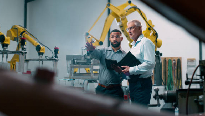 Heavy Machinery Industry in the UAE: A Look at Major Companies and Trends