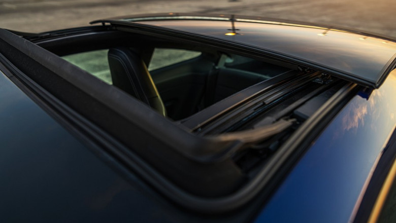 Automotive Sunroof Market Innovations Transform User Experience with Smart Glass, Solar Integration, and Automation