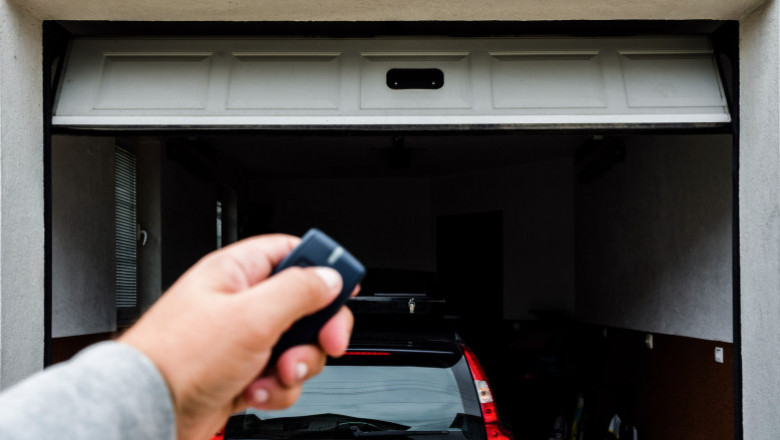 Upgrade Your Home: Best Automatic Garage Door Systems in Queens for 2025