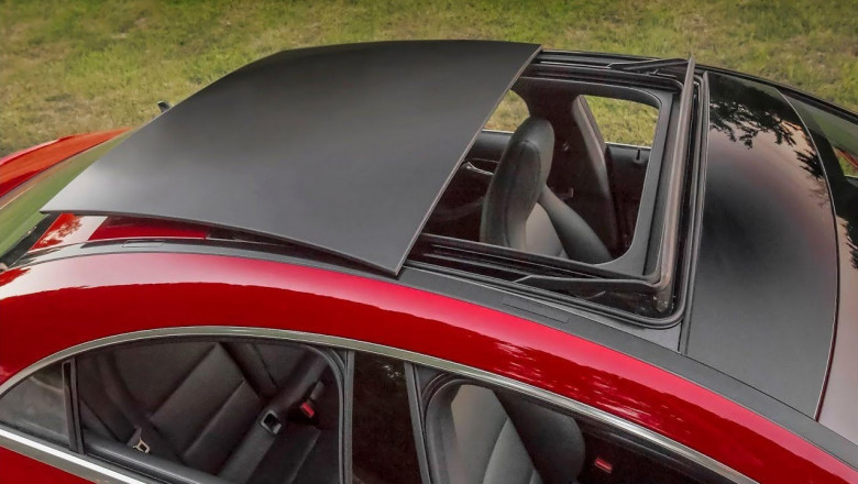 Automotive Sunroof Market Challenges Include Safety Concerns, Cost Barriers, Climate Issues, and Structural Constraints