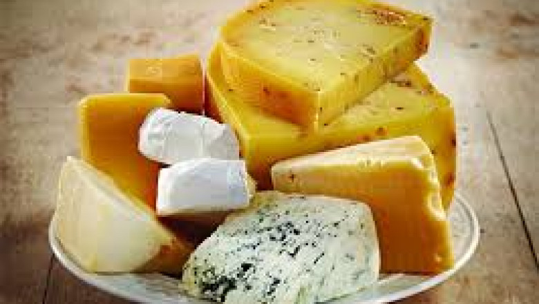 Flavoured Cheese Market shifting retail landscape and the rise of online cheese sales platforms