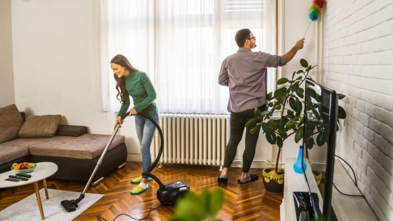 Professional Cleaning Services in Dubai, Abu Dhabi &amp; Sharjah | Urban Mop