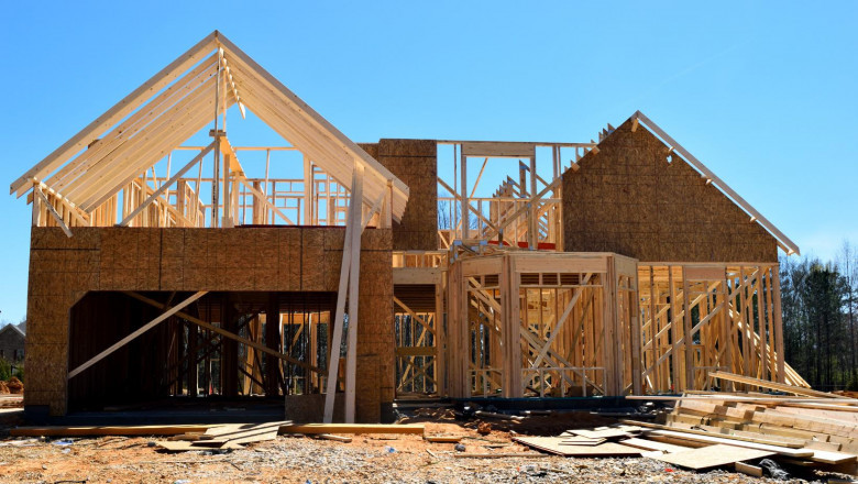 The Impact of Market Changes on Your Home Construction Loans
