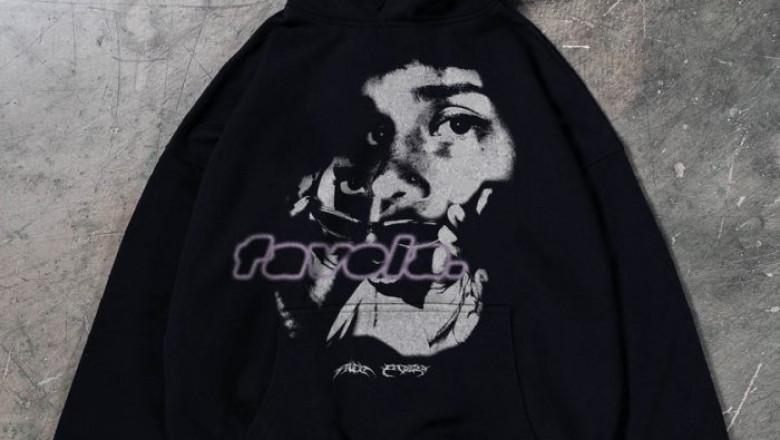 The Favela Hoodie: More Than Just Streetwear — It's a Cultural Anthem