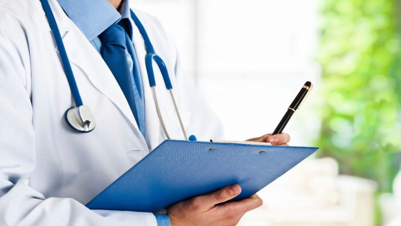 The Role of a Sexologist in Treating Infertility in Men