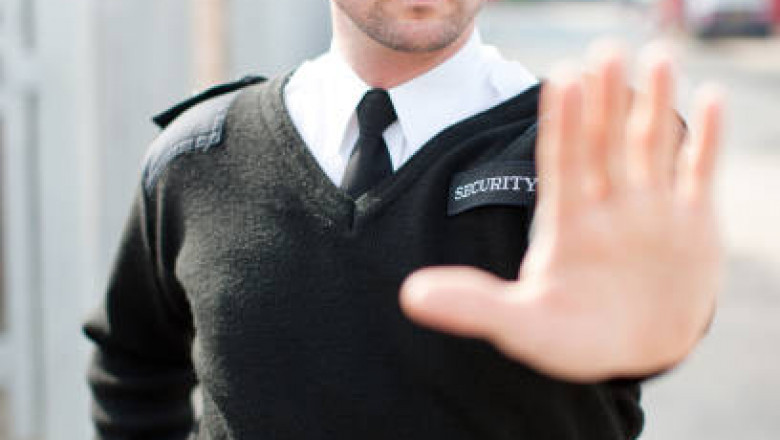 Key Factors to Consider When Hiring a Security Guard Company