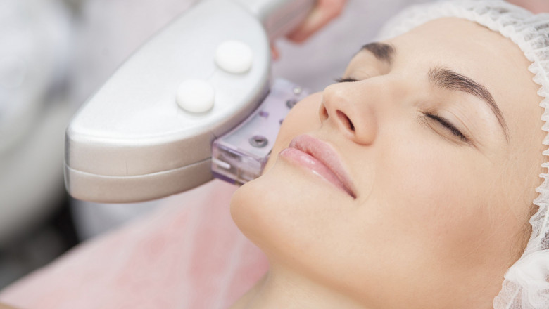 Say Goodbye to Dull Skin: Brightening Solutions Through Medical Facials