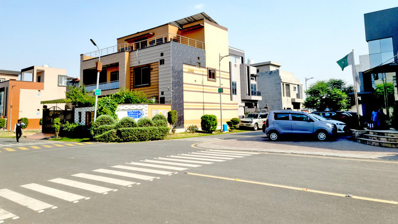 Best 5 Marla Plot Installment Plans in Lahore for 2025: What to Look For?
