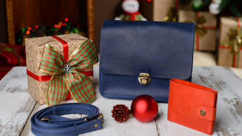 How to Impress Clinics by Corporate Gifting in Dubai