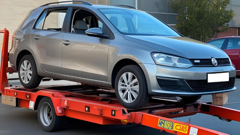 Unlocking Cash from Your Old Car: The Removal Process Explained