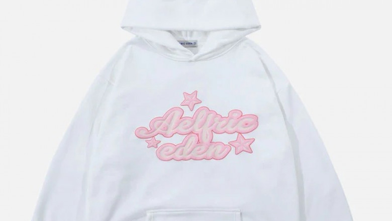 Aelfric Eden Hoodie: Why It’s the Perfect Addition to Your Wardrobe