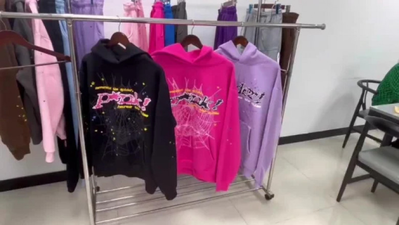 Unleashing Street Swagger – Sp5der Clothing for Every Generation
