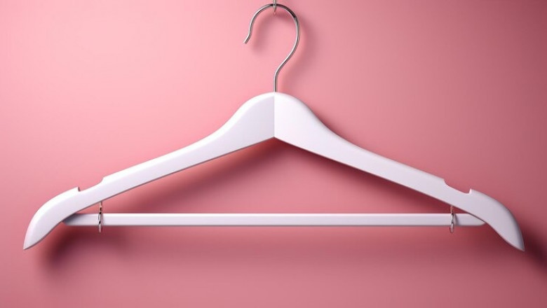 Maximize Wardrobe Space with Smart Accessories Like Belt and Tie Holders
