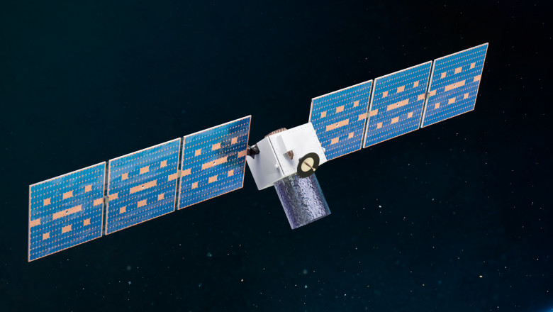 Small Satellite Market Innovations Focus on Reusability, AI Integration, and Advanced Material Usage