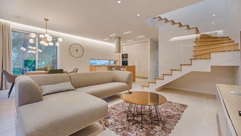 Painting Services Mississauga : Sharp Reno.