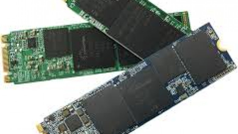 Flash Based Array Market Future Outlook Driven by AI and Cloud Trends