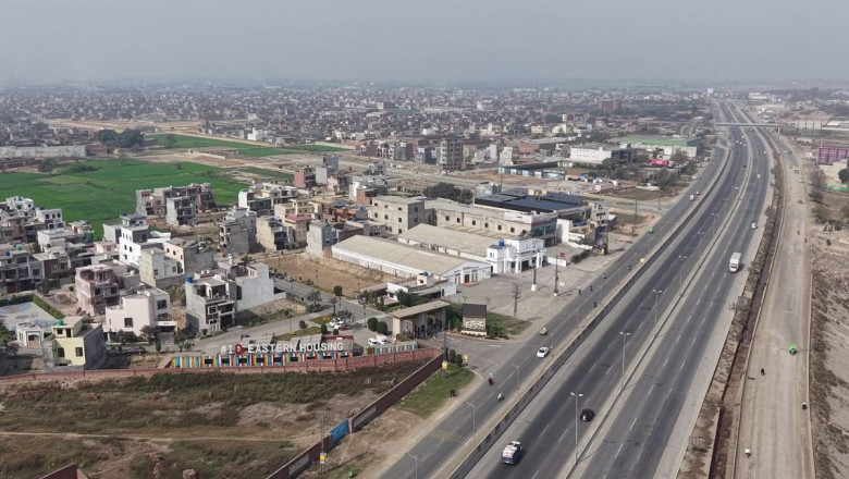 Why 2 Marla Commercial Plots Are the Smartest Investment in Lahore’s Real Estate Market (2025 Guide)?