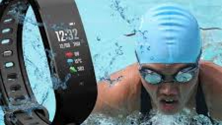 Swim Better Every Day: Fitness Tracker for Swimmers