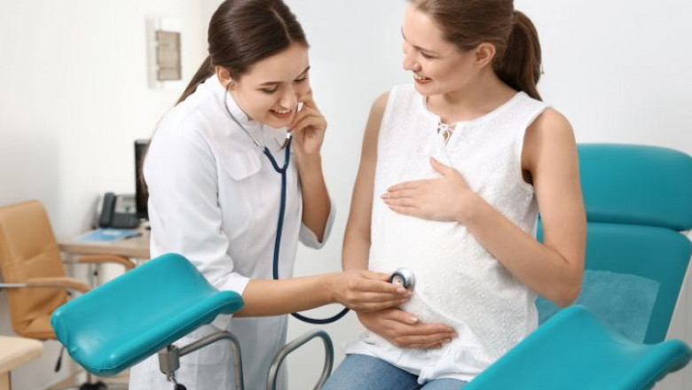 From Bump to Birth: How Obstetricians Guide Your Maternity Journey