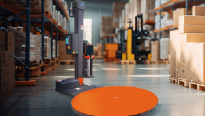 Boost Warehouse Efficiency with a Stretch Wrap Machine