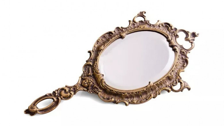 Poem of the Day: A Hand-Mirror by Walt Whitman Explanation
