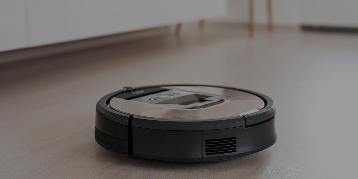 Tracing the Evolution of iRobot Vacuums: Pioneers in Home Cleaning