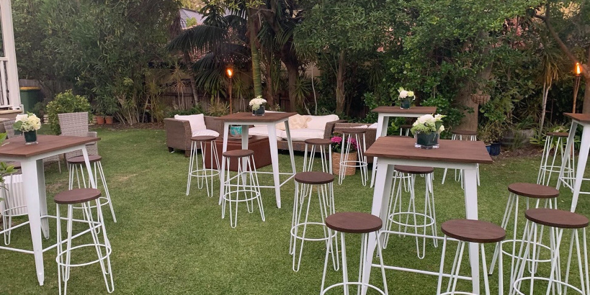 Top Stool Hire Services for Weddings, Parties, and More.