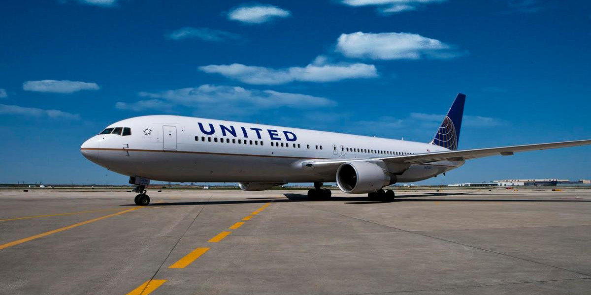 The Ultimate Guide to United Airlines Group Travel