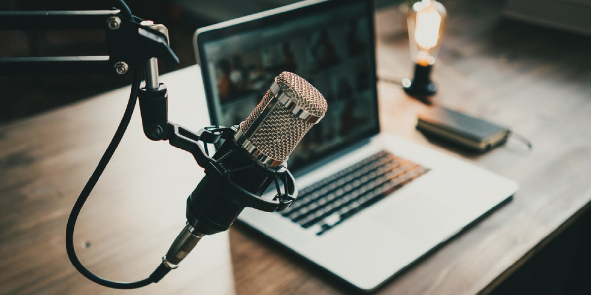 Podcasting in California by 1streamtv: Revolutionizing Audio Content