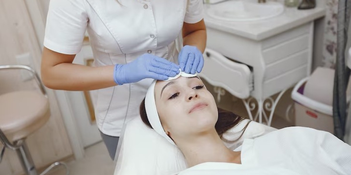 What to Know Before Your First Cosmetic Consultation at Mirage Aesthetic