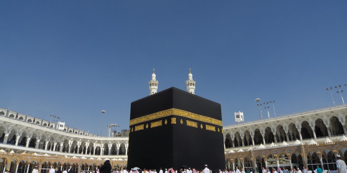 Hajj Umrah Package A Journey of Faith with Labbayk in Paris