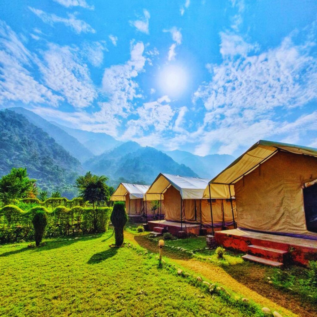 Luxury Camping in Rishikesh: Nature & Comfort Awaits 2025