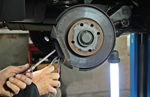 Brake Repair Kelowna: Average Cost & Other FAQs | Kelowna Transmission & Auto Repair