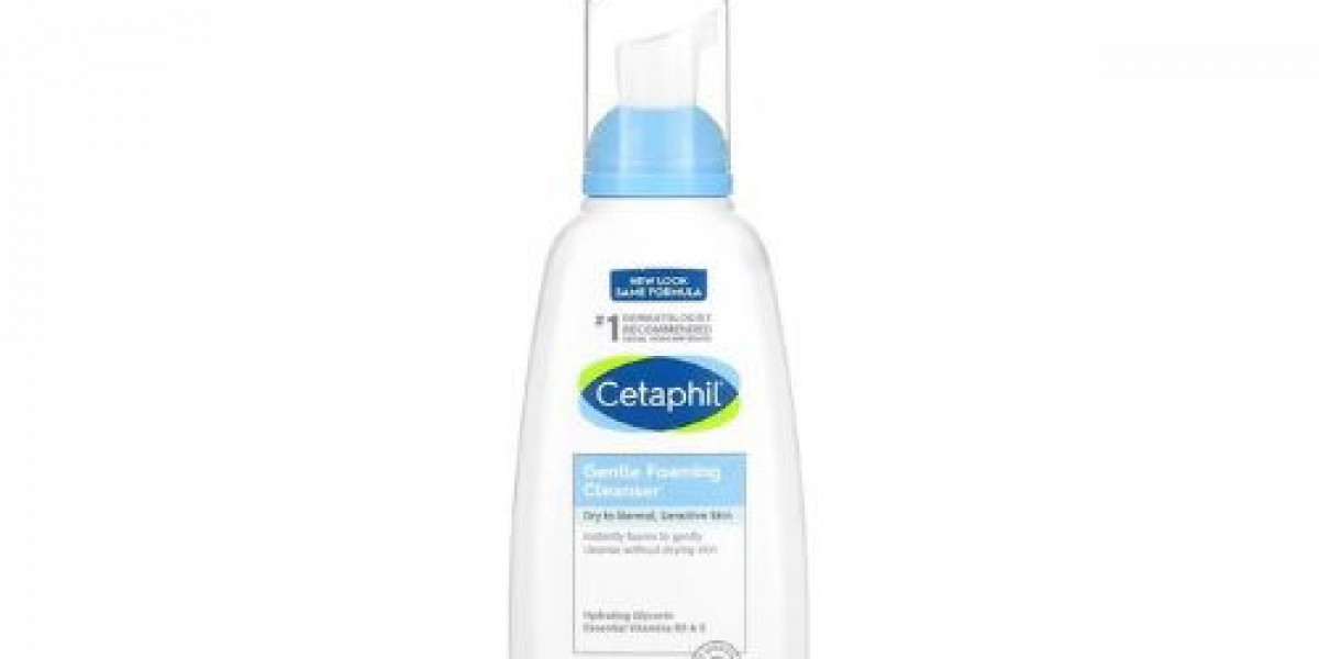 Soft Cleansing for Every Day With The Cetaphil Gentle Foaming Cleanser