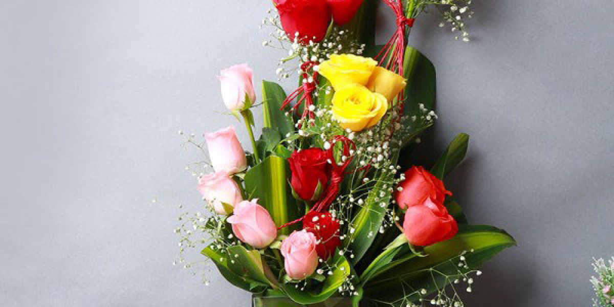 Express Your Emotions with Online Flower Delivery in Pune