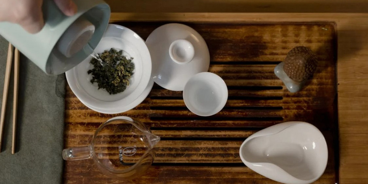 Buy Oolong Tea: A Guide to Choosing the Perfect Cup