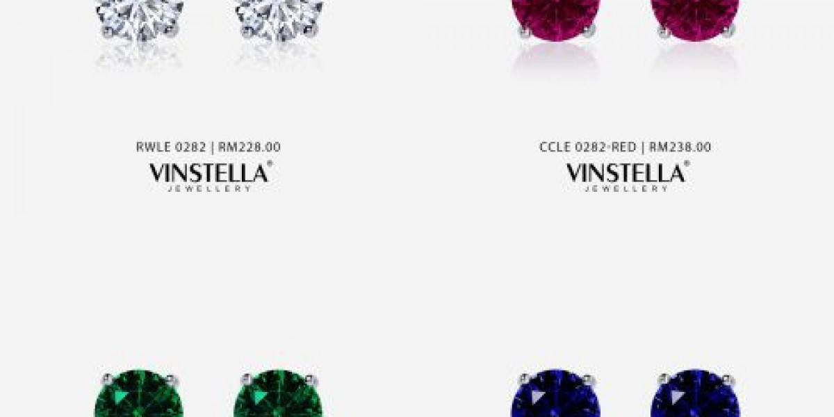 Discover the Elegance of Sky Sapphire at Vinstella Jewellery