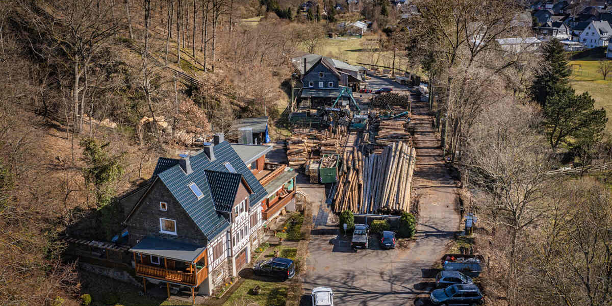 Maßgeschneiderte Holzbearbeitungslösungen von Sägewerk Diehl