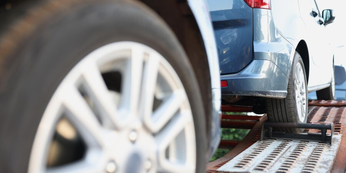 Why Choose Professional Towing In Wickliffe, OH For Your Vehicle Emergencies